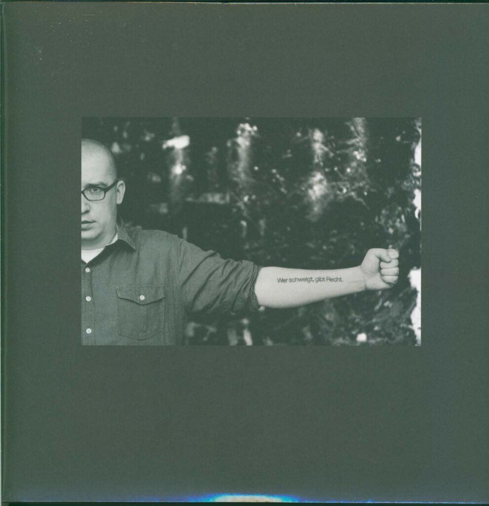 Audio88-Wer Schweigt