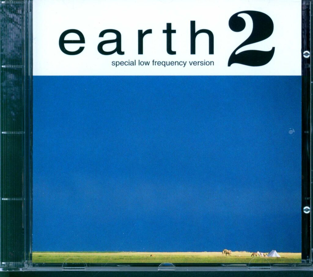 Earth-Earth 2: Special Low Frequency Version-CD-01