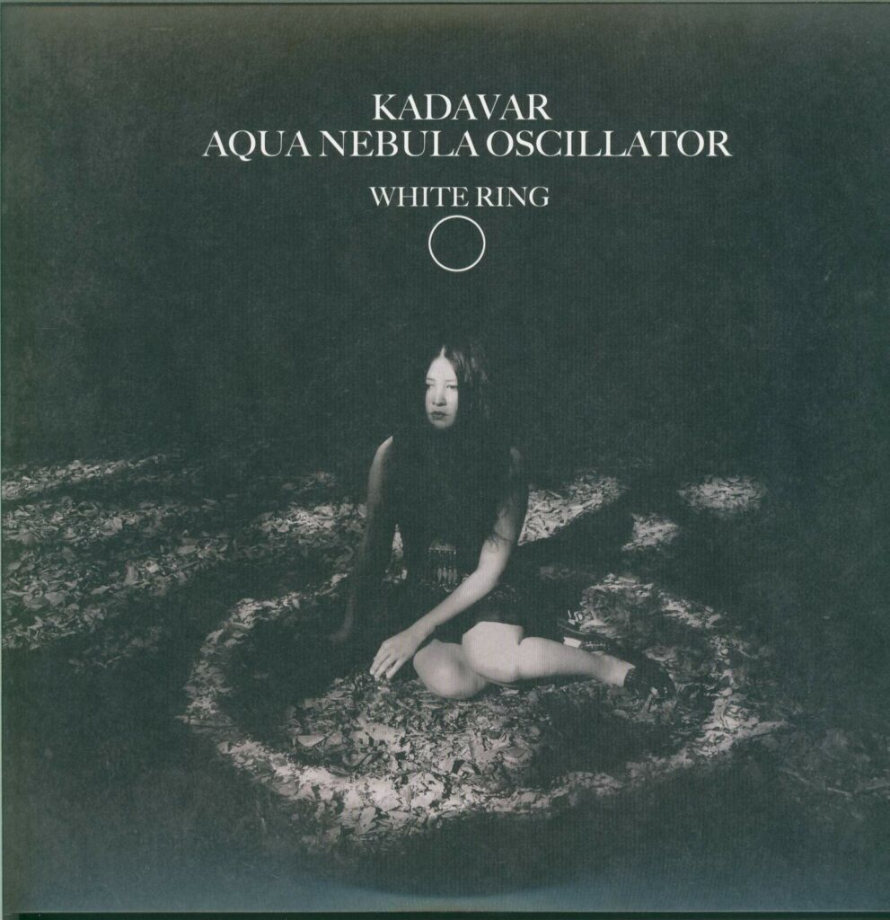 Kadavar-White Ring-LP (Vinyl)-01