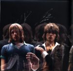 Kings-Of-Leon-Aha-Shake-Heartbreak-10-Vinyl-3