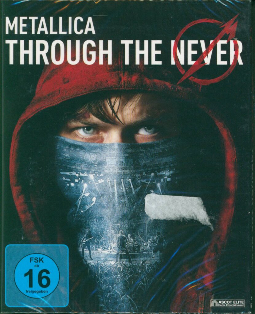 Metallica-Through The Never-Blu-ray Disc-01