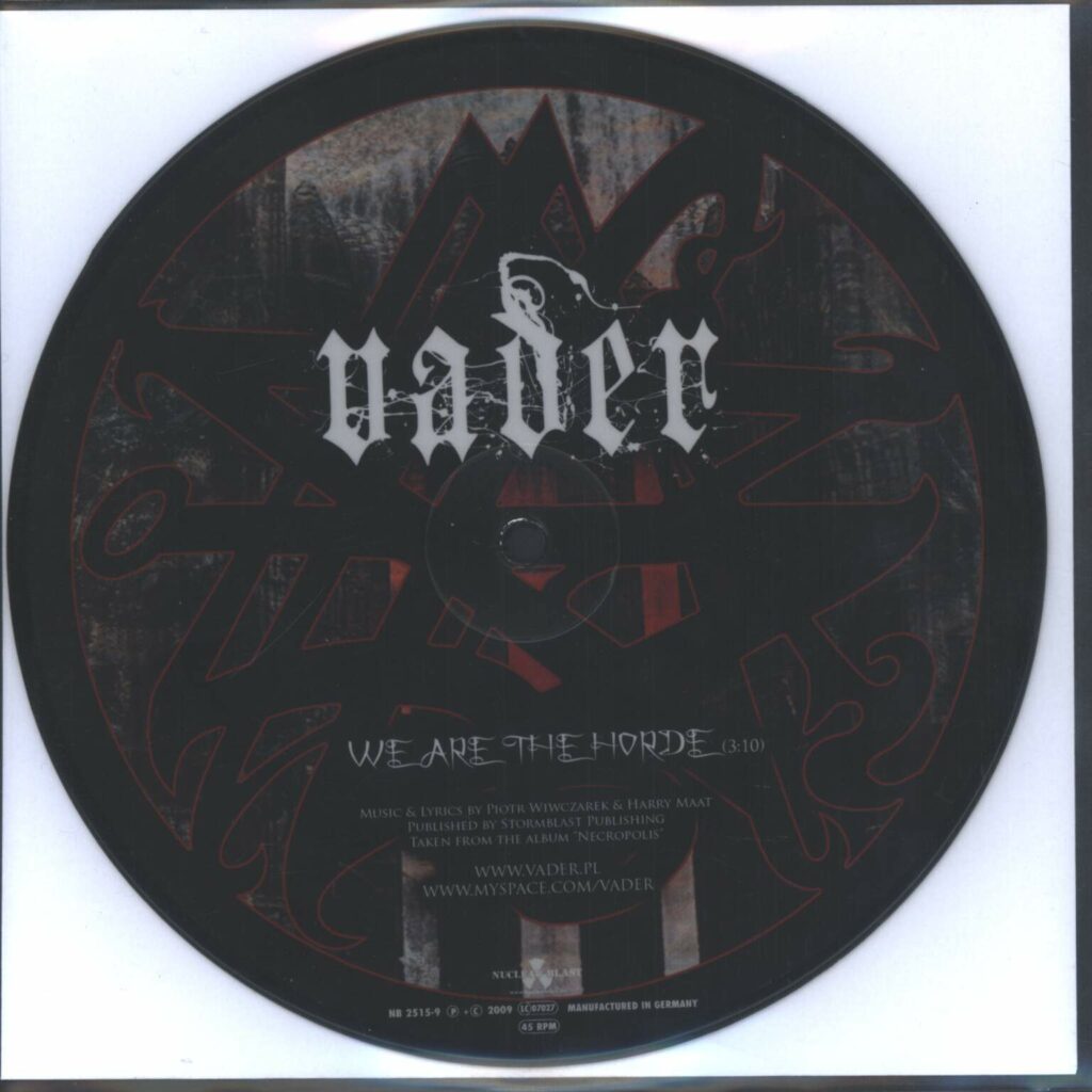 Vader-We Are The Horde / Permitting The Noble Dead To Descend To The Underworld-7" Single (Vinyl)-01