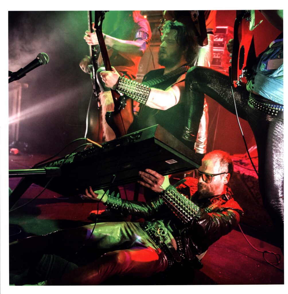 Circle-6000 kmh-LP Vinyl