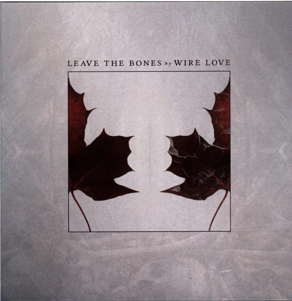 Wire Love-Leave The Bones-12 Vinyl black-milky clear split